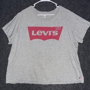 Levi's Heather Gray and Red Logo Women's Tee